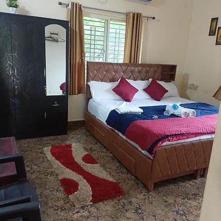 Saptami Hampi Homestay Eksteriør billede
