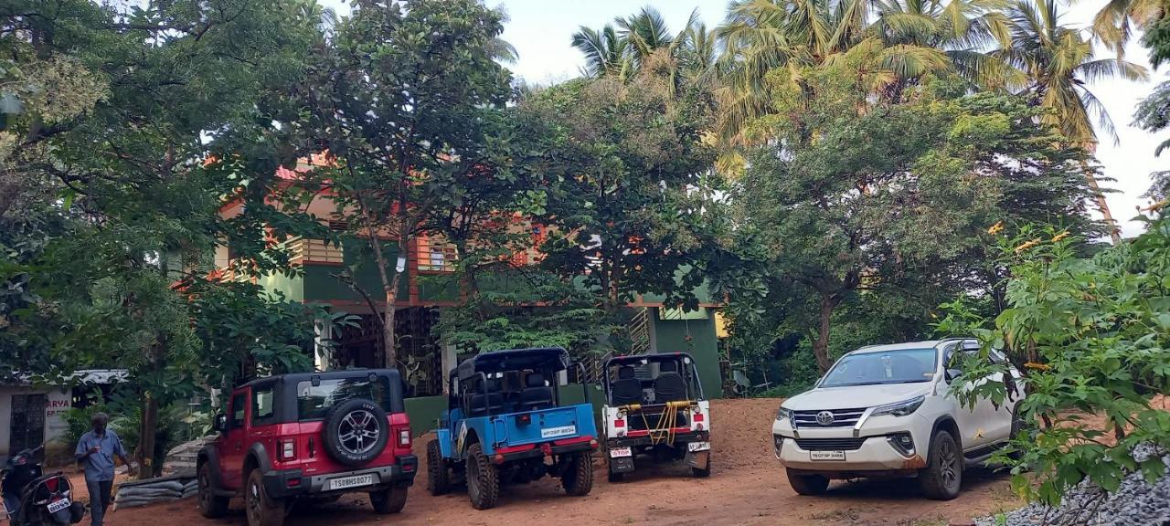 Saptami Hampi Homestay Eksteriør billede