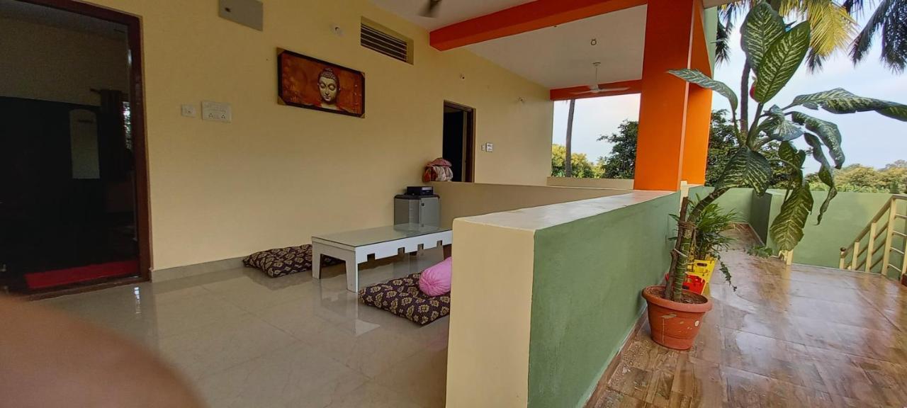 Saptami Hampi Homestay Eksteriør billede