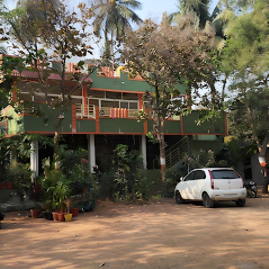 Saptami Hampi Homestay Eksteriør billede